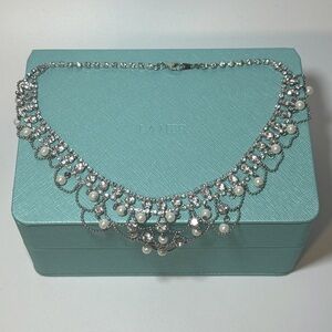 Vintage rhinestone and pearl necklace.